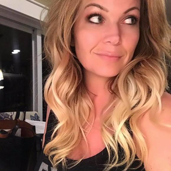 Meet your Posher, Holly - Picture 1 of 1